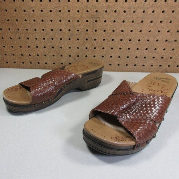Dansko womens brown woven leather wedge slide sandals 9.5 M 40 - Picture 1 of 6